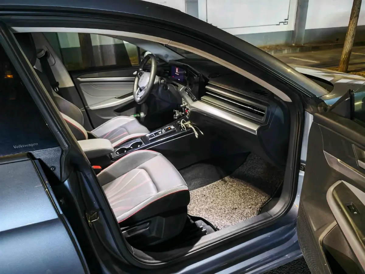 2023 Volkswagen Lamando 1.4T 150HP L4 7DCT,autocango,china used car exporter,china ev exporter,chinese used car exporter,chinese used ev exporter