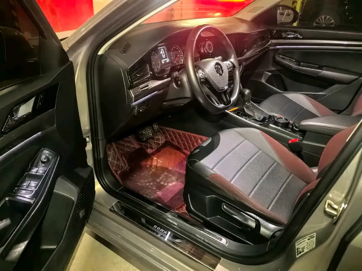 2019 Volkswagen Golf Sportsvan 1.6L 110HP L4 6AT,autocango,china used car exporter,china ev exporter,chinese used car exporter,chinese used ev exporter