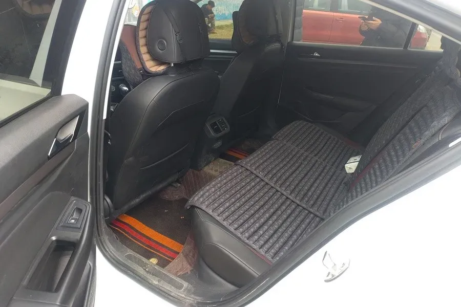 2021 Volkswagen Bora 1.5L 113HP L4 6AT,autocango,china used car exporter,china ev exporter,chinese used car exporter,chinese used ev exporter