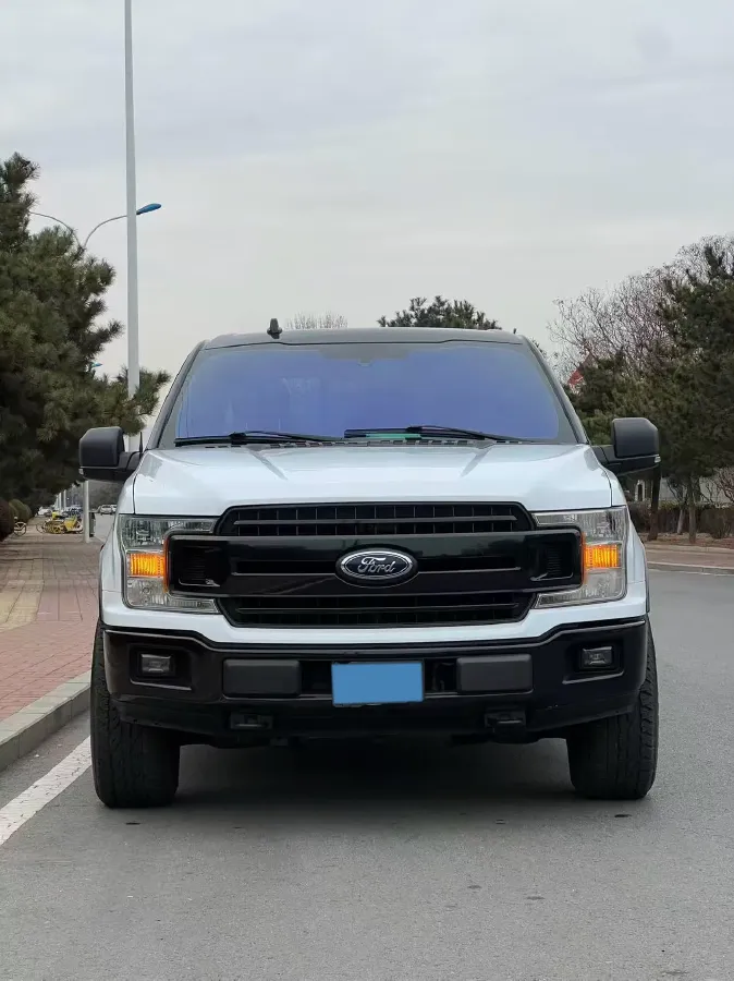 2018 Ford F-150 3.5T 422HP V6 10AT,autocango,china used car exporter,china ev exporter,chinese used car exporter,chinese used ev exporter