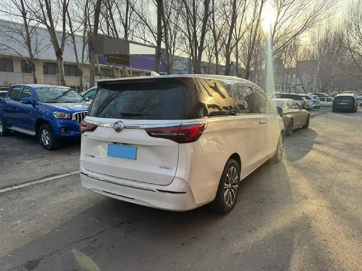 2021 Buick GL8 2.0T 237HP L4 9AT,autocango,china used car exporter,china ev exporter,chinese used car exporter,chinese used ev exporter