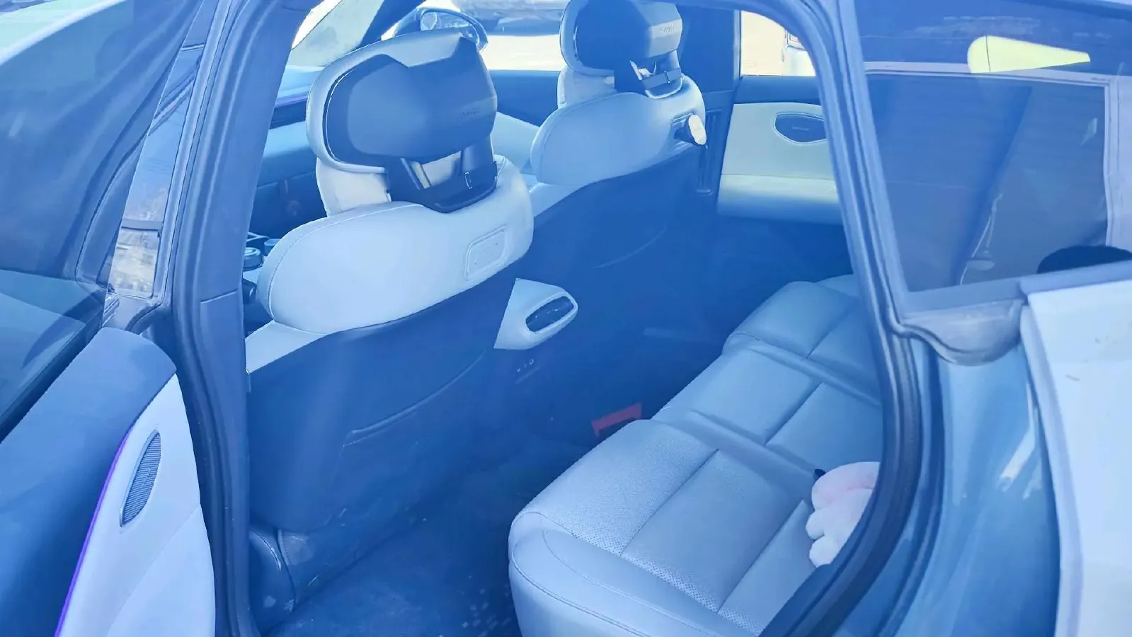 2024 Luxeed S7 BEV 100KWH,autocango,china used car exporter,china ev exporter,chinese used car exporter,chinese used ev exporter