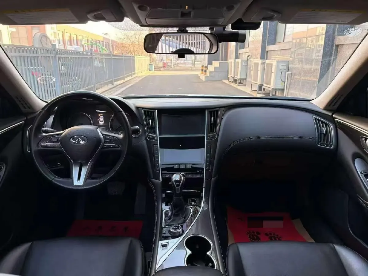 2018 Mitsubishi Pajero 3.0L 174HP V6 5AT,autocango,china used car exporter,china ev exporter,chinese used car exporter,chinese used ev exporter