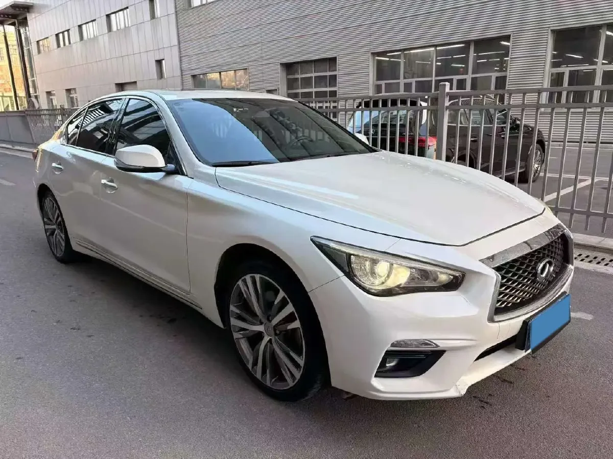 2018 Mitsubishi Pajero 3.0L 174HP V6 5AT,autocango,china used car exporter,china ev exporter,chinese used car exporter,chinese used ev exporter