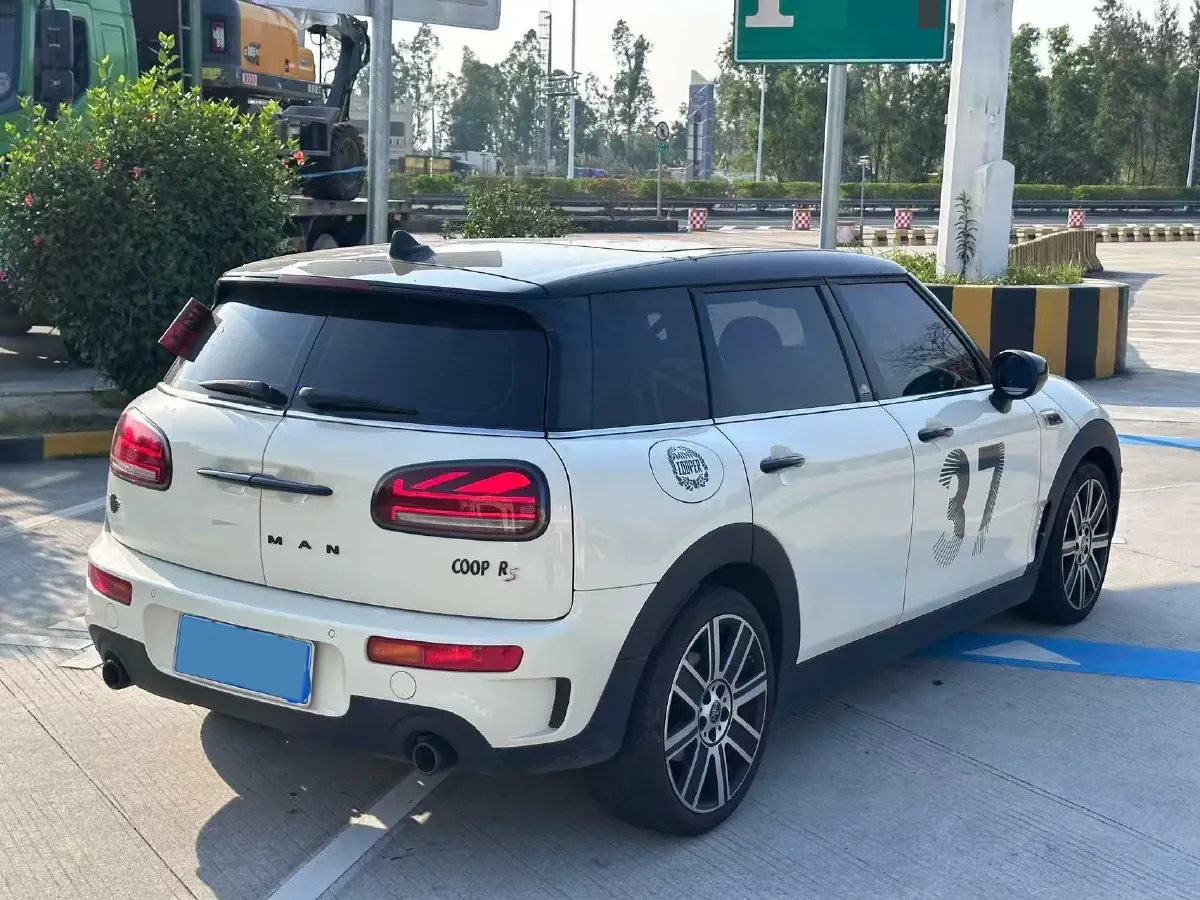 2023 MINI CLUBMAN 2.0T 192HP L4 7DCT,autocango,china used car exporter,china ev exporter,chinese used car exporter,chinese used ev exporter