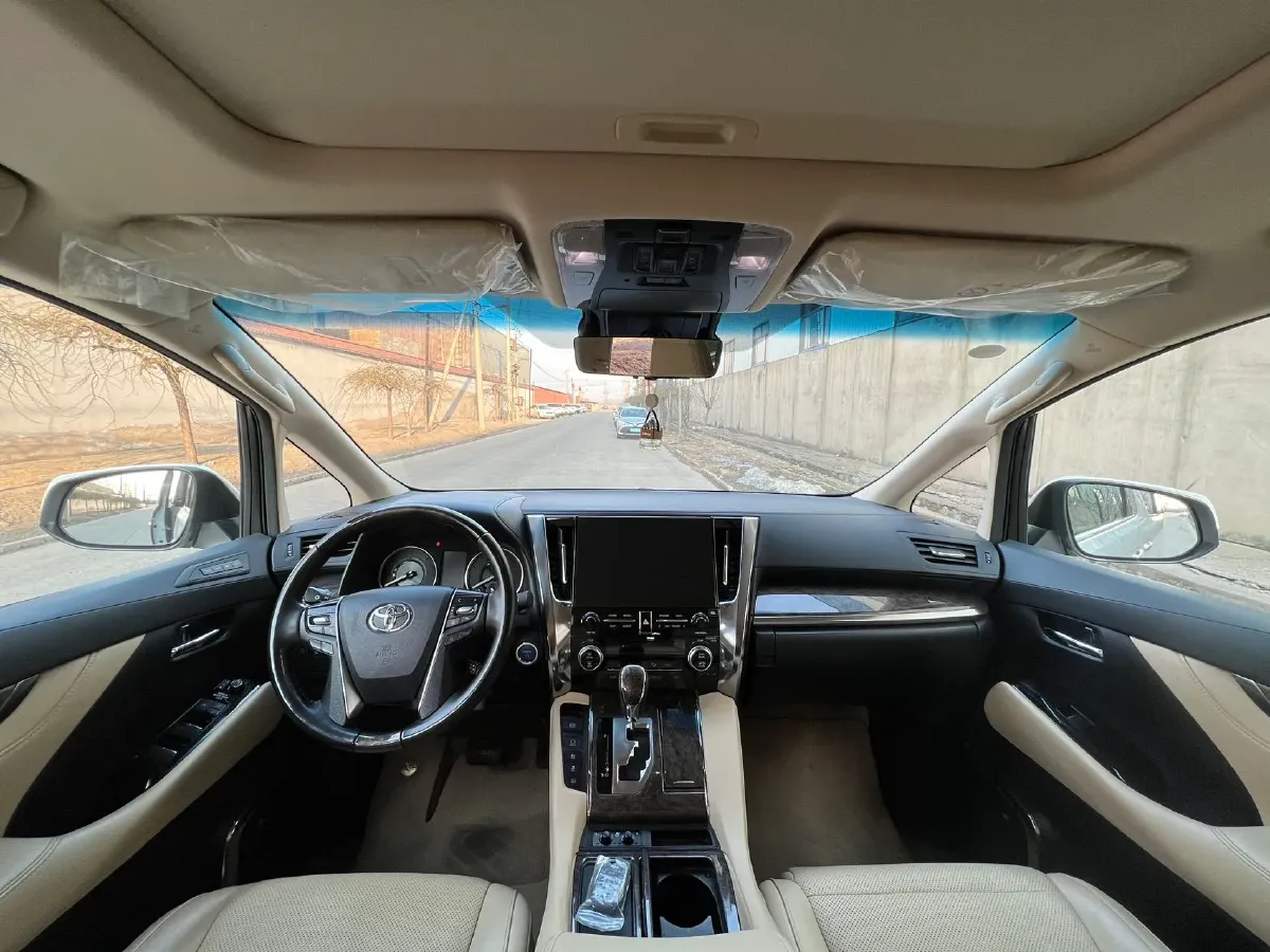 2021 Toyota Alphard 2.5L 117HP L4 E-CVT Hybrid,autocango,china used car exporter,china ev exporter,chinese used car exporter,chinese used ev exporter