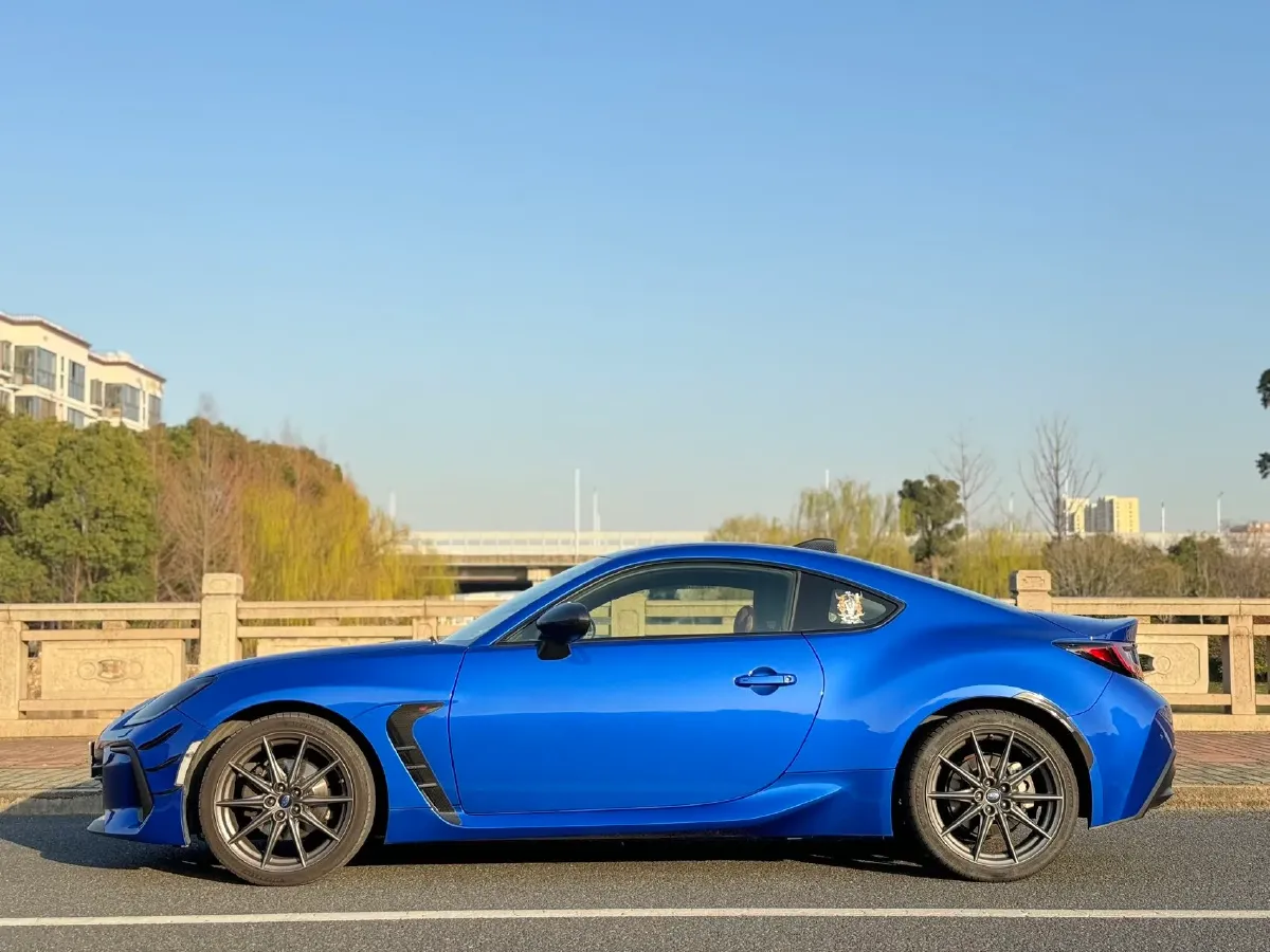 2022 Subaru BRZ 2.4L 234HP H4 6MT,autocango,china used car exporter,china ev exporter,chinese used car exporter,chinese used ev exporter