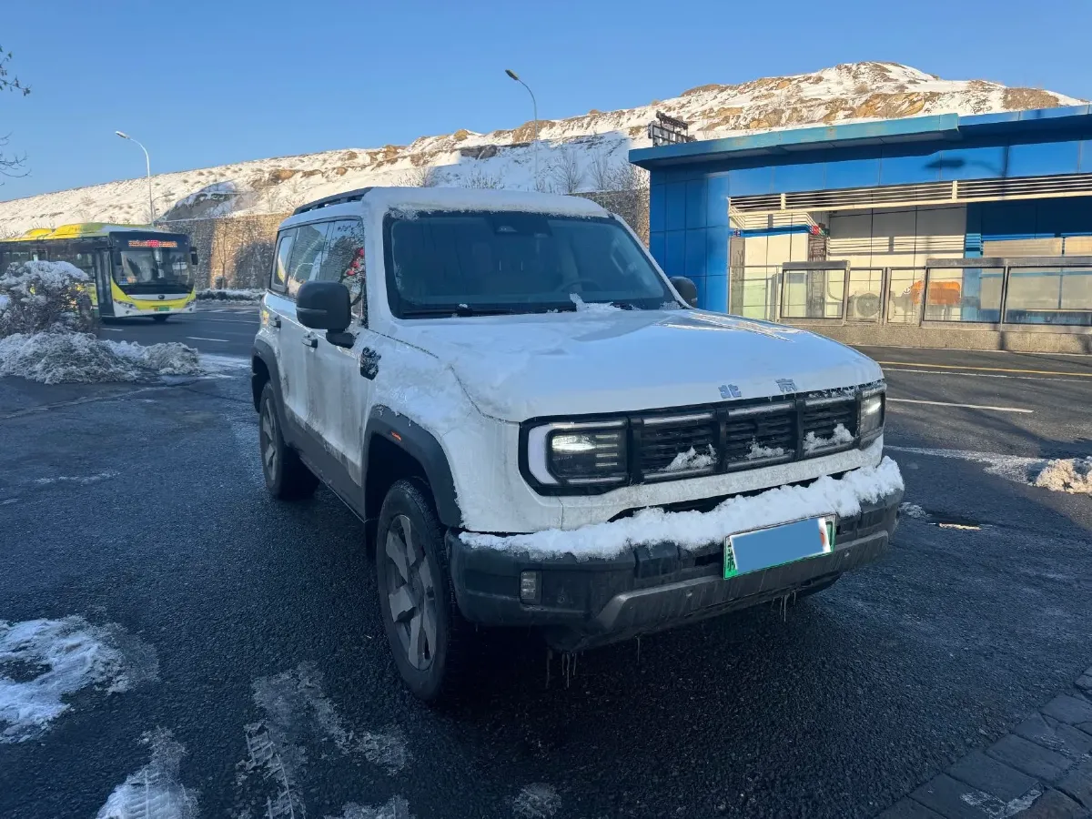 2025 Beijing BJ40 REEV REEV 188HP REEV 40.3KWH,autocango,china used car exporter,china ev exporter,chinese used car exporter,chinese used ev exporter