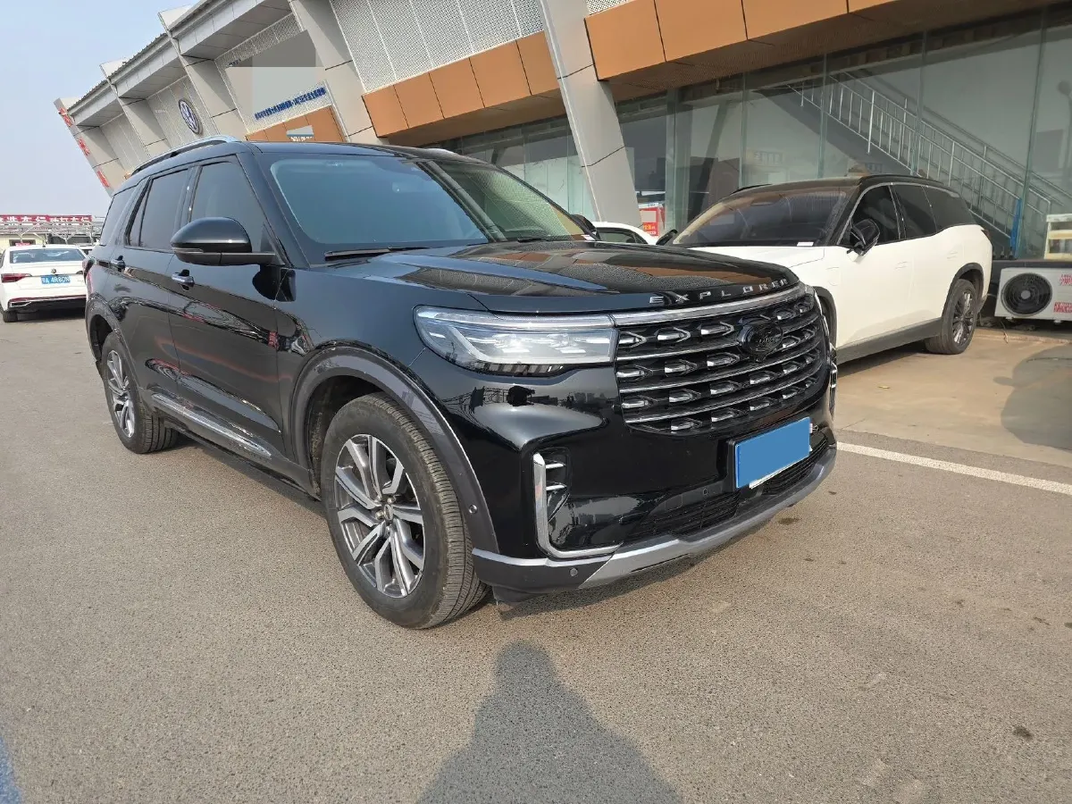 2023 Ford Explorer 2.3T 276HP L4 10AT,autocango,china used car exporter,china ev exporter,chinese used car exporter,chinese used ev exporter