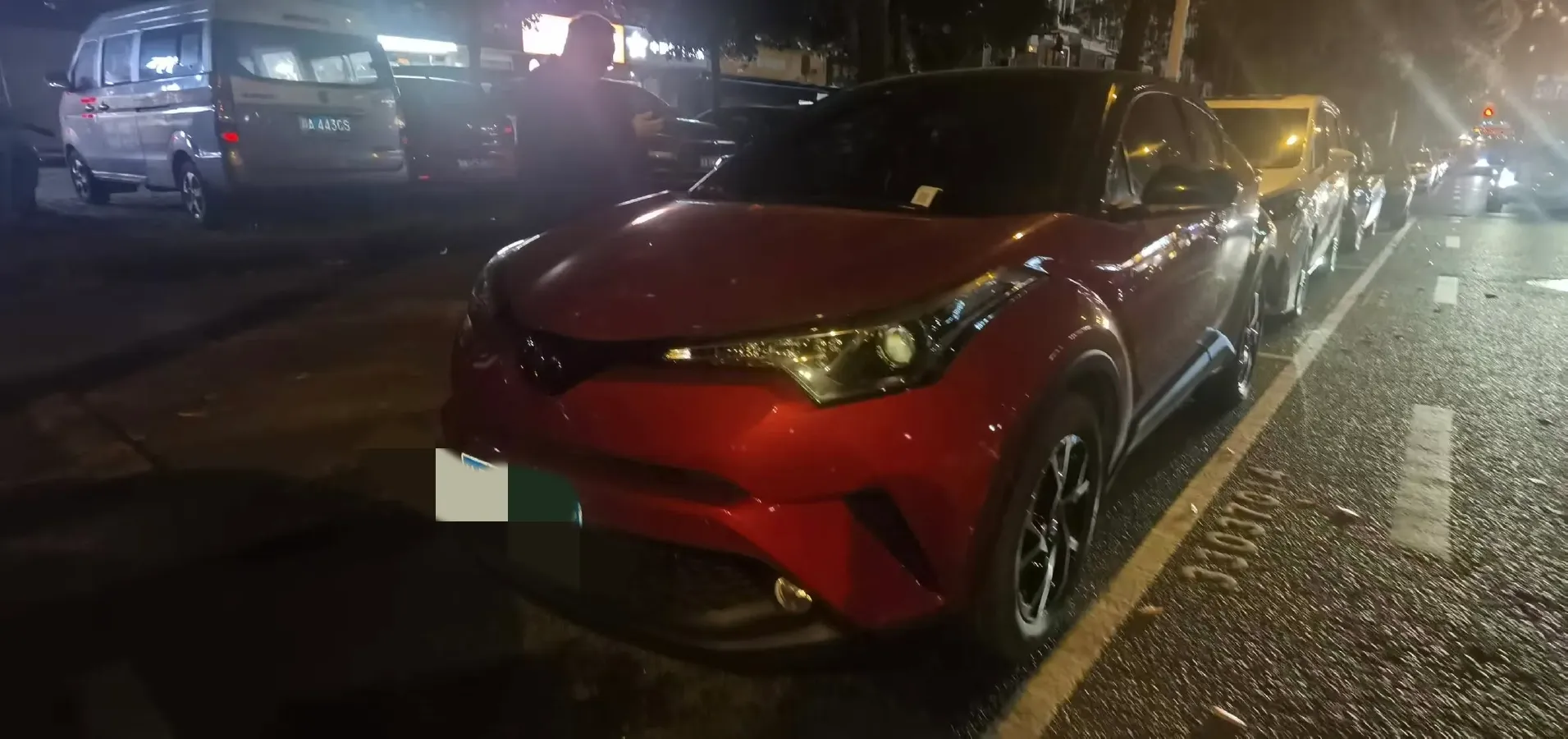 2018 Toyota C-HR 2.0L 171HP L4 CVT,autocango,china used car exporter,china ev exporter,chinese used car exporter,chinese used ev exporter