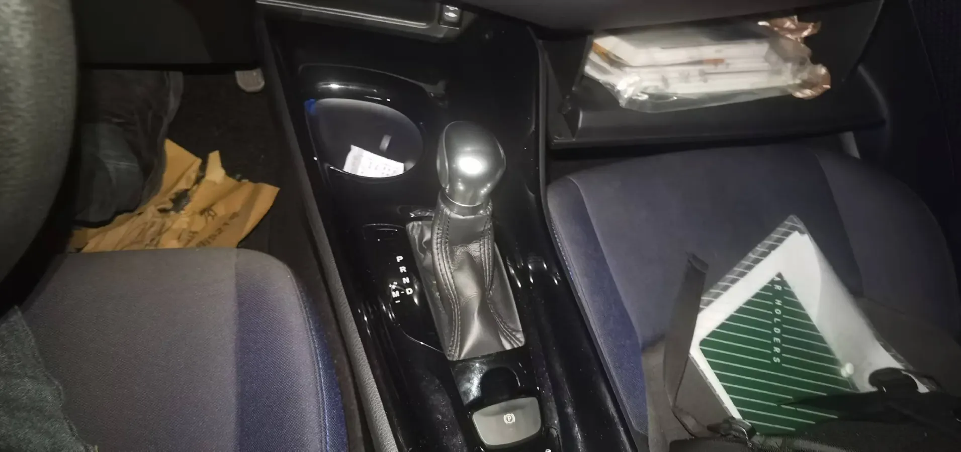 2018 Toyota C-HR 2.0L 171HP L4 CVT,autocango,china used car exporter,china ev exporter,chinese used car exporter,chinese used ev exporter