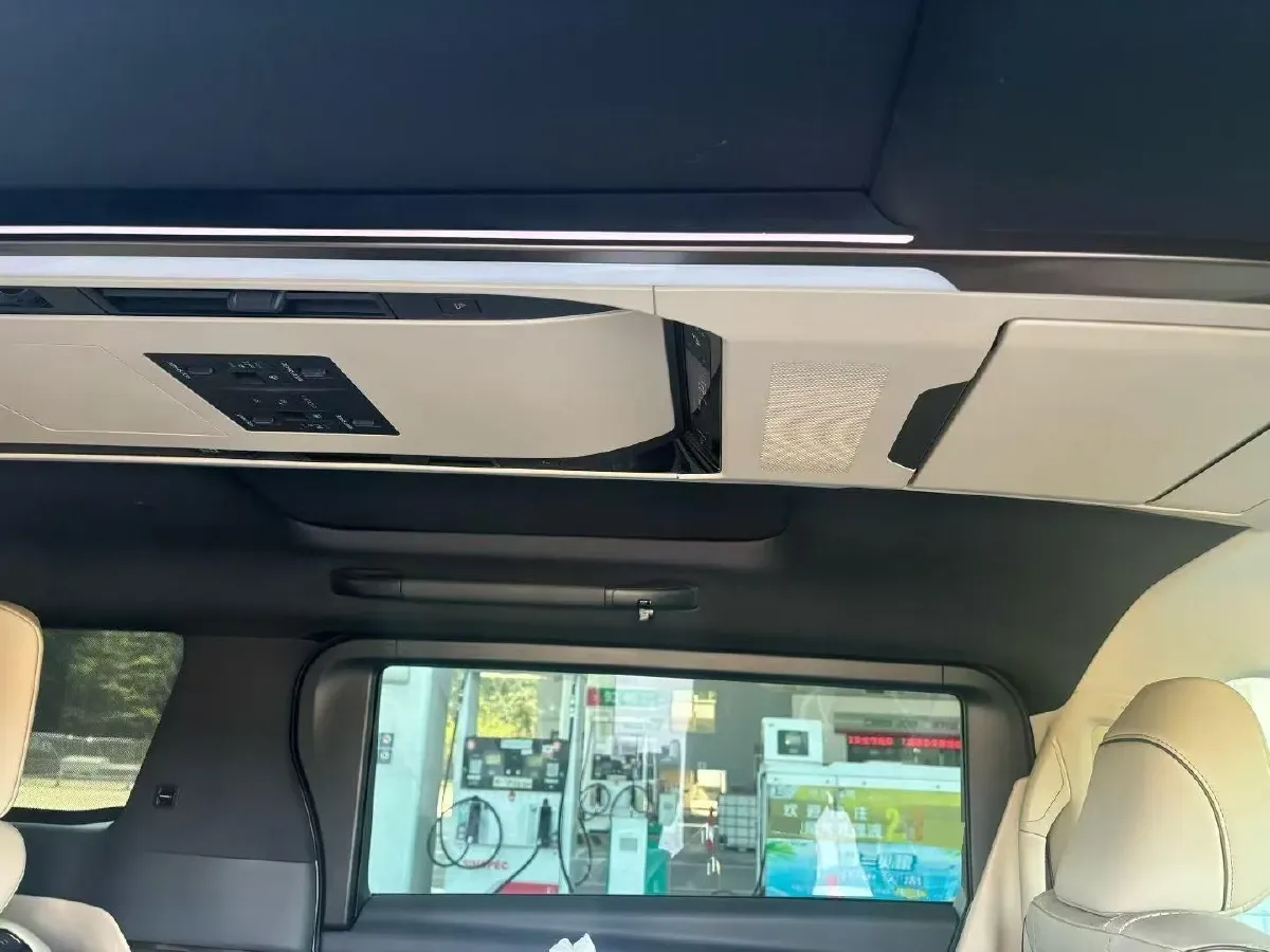 2024 Toyota Alphard 2.5L 190HP L4 E-CVT Hybrid,autocango,china used car exporter,china ev exporter,chinese used car exporter,chinese used ev exporter