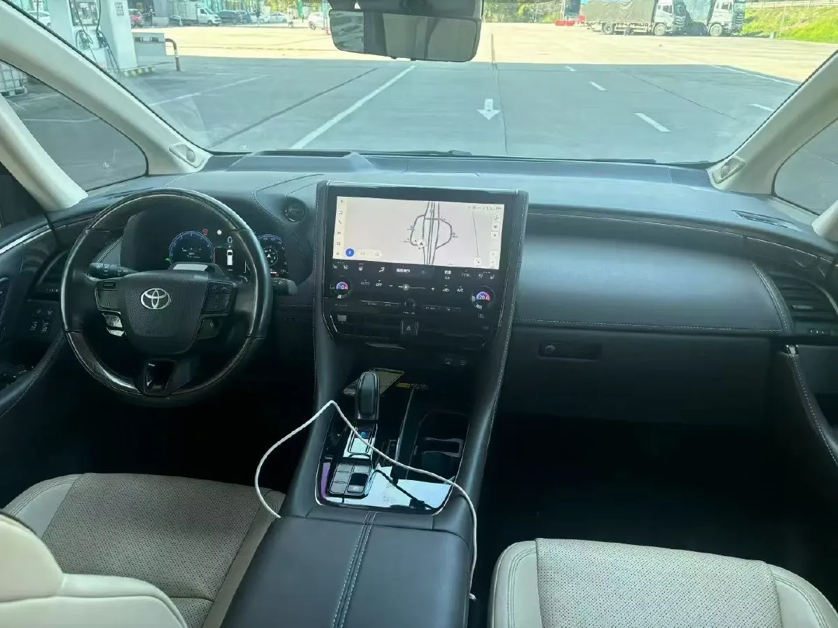 2024 Toyota Alphard 2.5L 190HP L4 E-CVT Hybrid,autocango,china used car exporter,china ev exporter,chinese used car exporter,chinese used ev exporter
