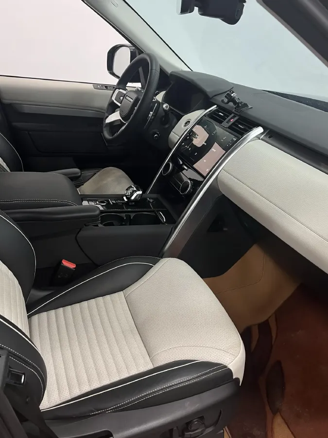 2021 Land Rover Discovery 3.0T 360HP L6 8AT,autocango,china used car exporter,china ev exporter,chinese used car exporter,chinese used ev exporter