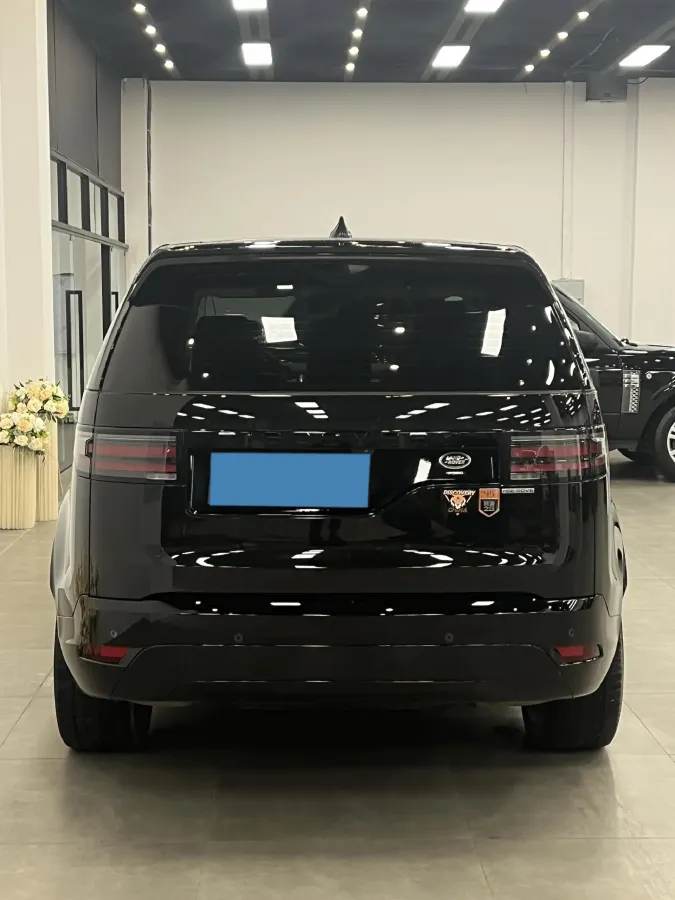 2021 Land Rover Discovery 3.0T 360HP L6 8AT,autocango,china used car exporter,china ev exporter,chinese used car exporter,chinese used ev exporter