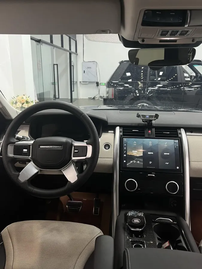 2021 Land Rover Discovery 3.0T 360HP L6 8AT,autocango,china used car exporter,china ev exporter,chinese used car exporter,chinese used ev exporter