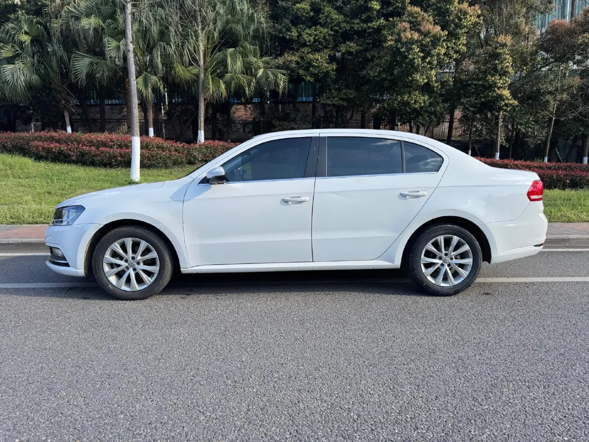 2017 Buick Excelle 1.5L 114HP L4 6AT,autocango,china used car exporter,china ev exporter,chinese used car exporter,chinese used ev exporter