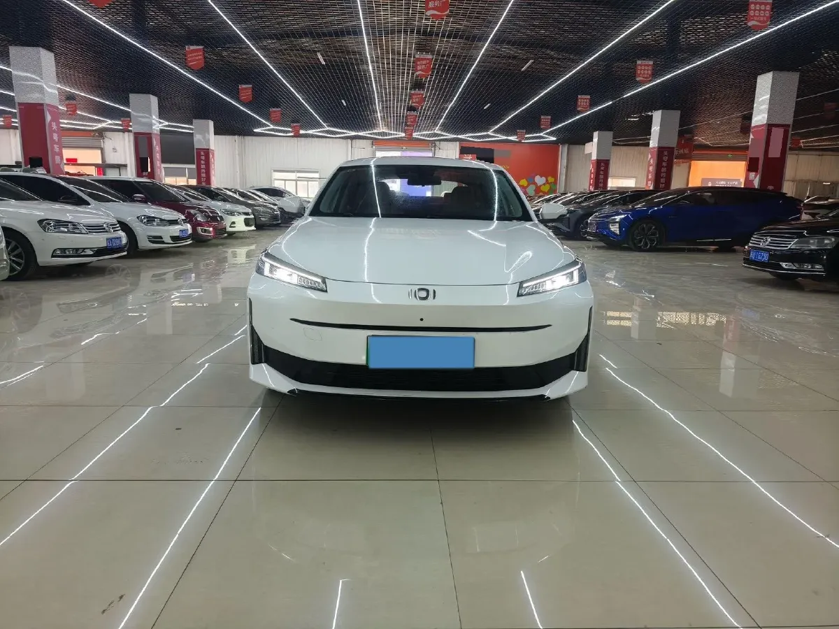 2024 ChangAn QiYuan A05 1.5L 110HP L4 E-CVT PHEV 18.99KWH,autocango,china used car exporter,china ev exporter,chinese used car exporter,chinese used ev exporter