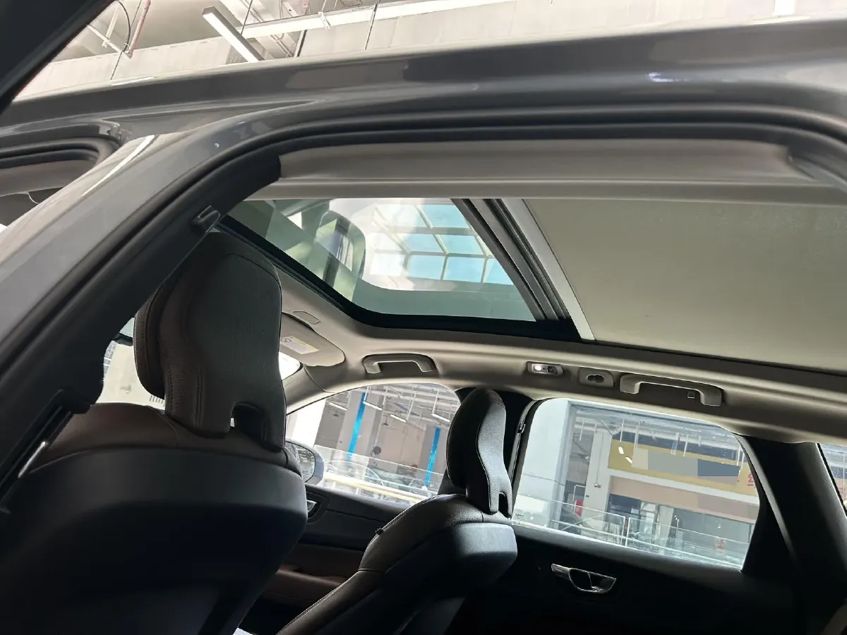 2019 Jeep Wrangler 2.0T 266HP L4 8AT,autocango,china used car exporter,china ev exporter,chinese used car exporter,chinese used ev exporter