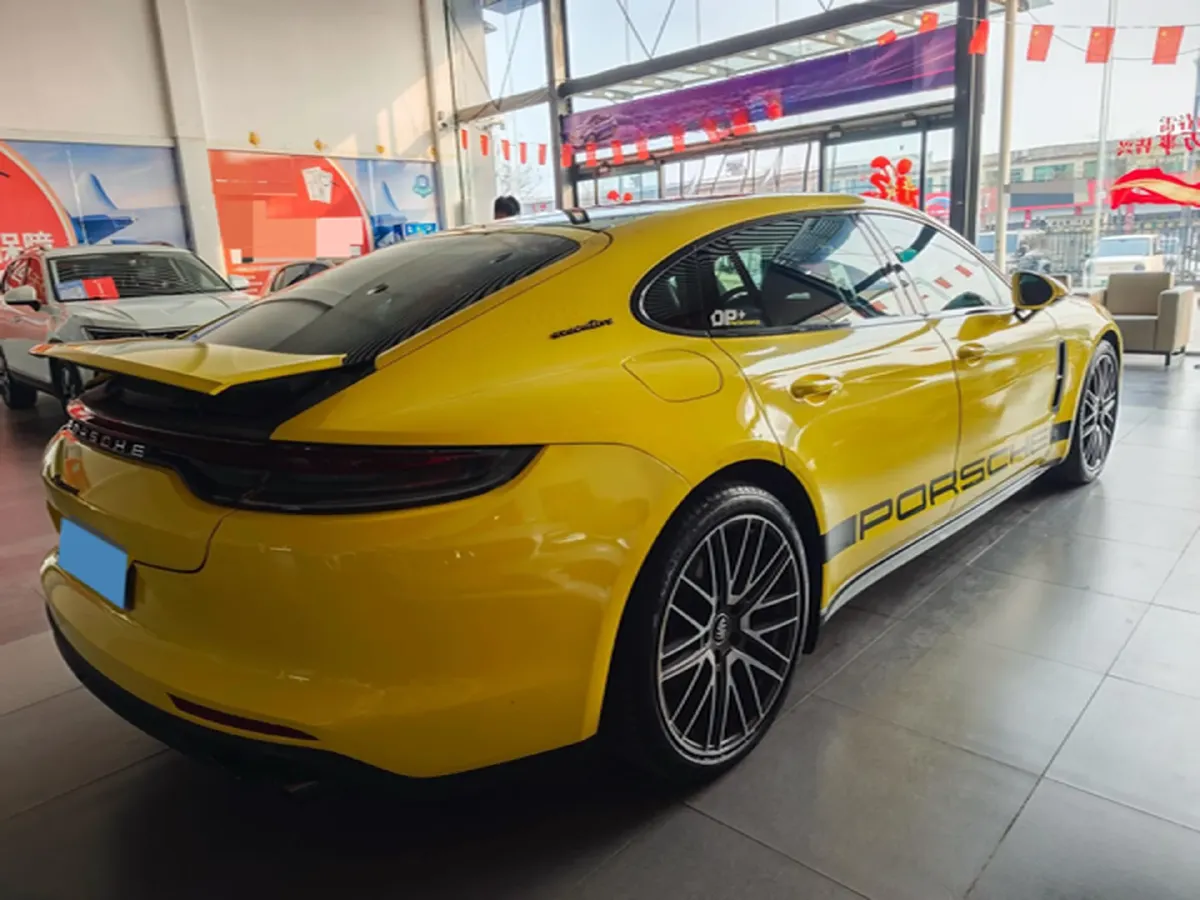 2021 Porsche Panamera 2.9T 330HP V6 8DCT,autocango,china used car exporter,china ev exporter,chinese used car exporter,chinese used ev exporter