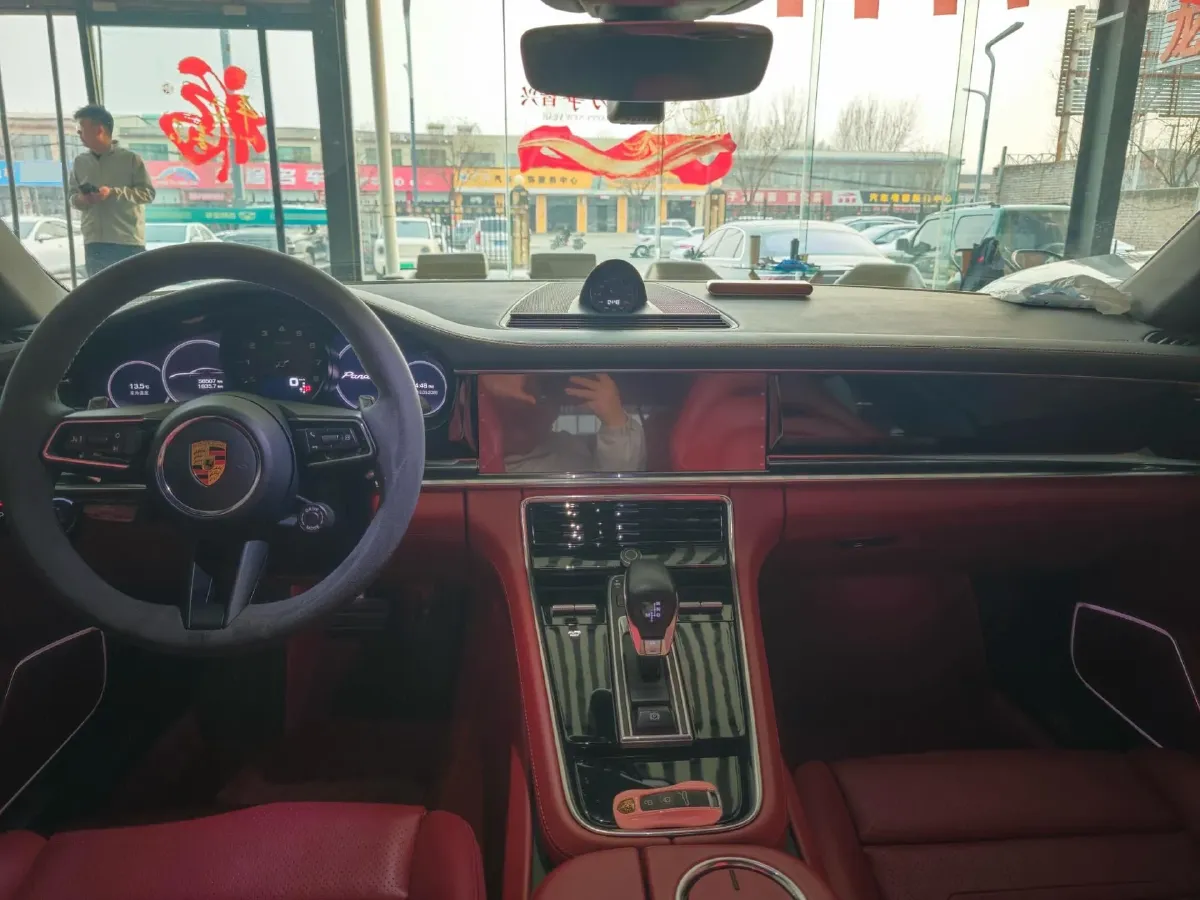 2021 Porsche Panamera 2.9T 330HP V6 8DCT,autocango,china used car exporter,china ev exporter,chinese used car exporter,chinese used ev exporter