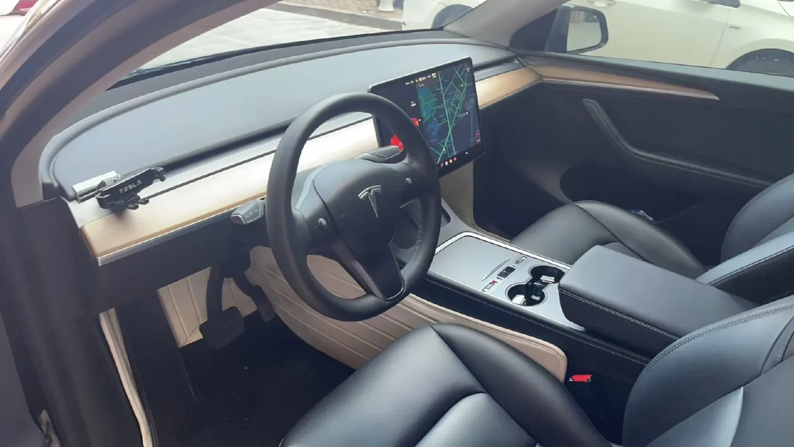 2021 Tesla Model Y BEV 60KWH,autocango,china used car exporter,china ev exporter,chinese used car exporter,chinese used ev exporter