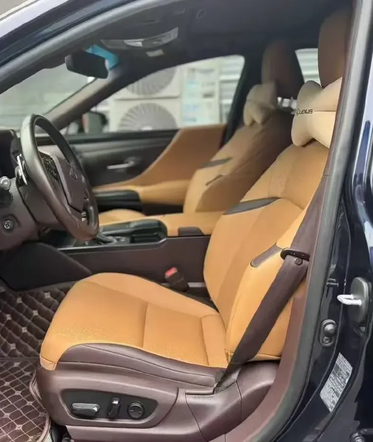 2020 Lexus ES 2.0L 173HP L4 CVT,autocango,china used car exporter,china ev exporter,chinese used car exporter,chinese used ev exporter