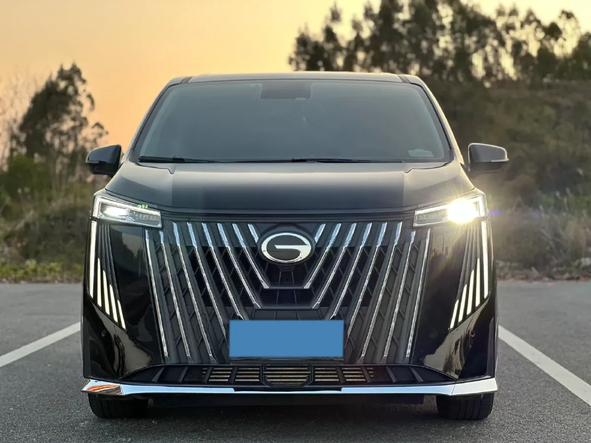 2024 GAC Trumpchi M8 2.0T 252HP L4 8AT,autocango,china used car exporter,china ev exporter,chinese used car exporter,chinese used ev exporter