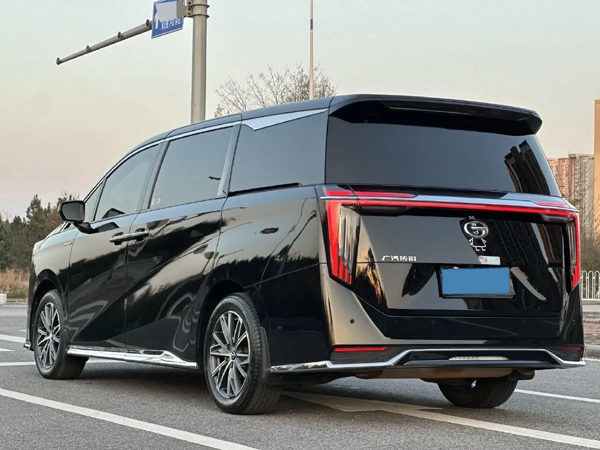 2024 GAC Trumpchi M8 2.0T 252HP L4 8AT,autocango,china used car exporter,china ev exporter,chinese used car exporter,chinese used ev exporter