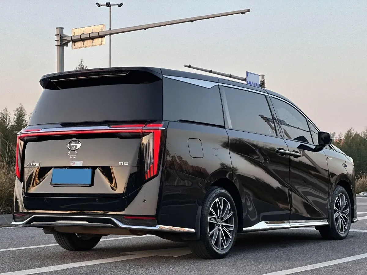 2024 GAC Trumpchi M8 2.0T 252HP L4 8AT,autocango,china used car exporter,china ev exporter,chinese used car exporter,chinese used ev exporter