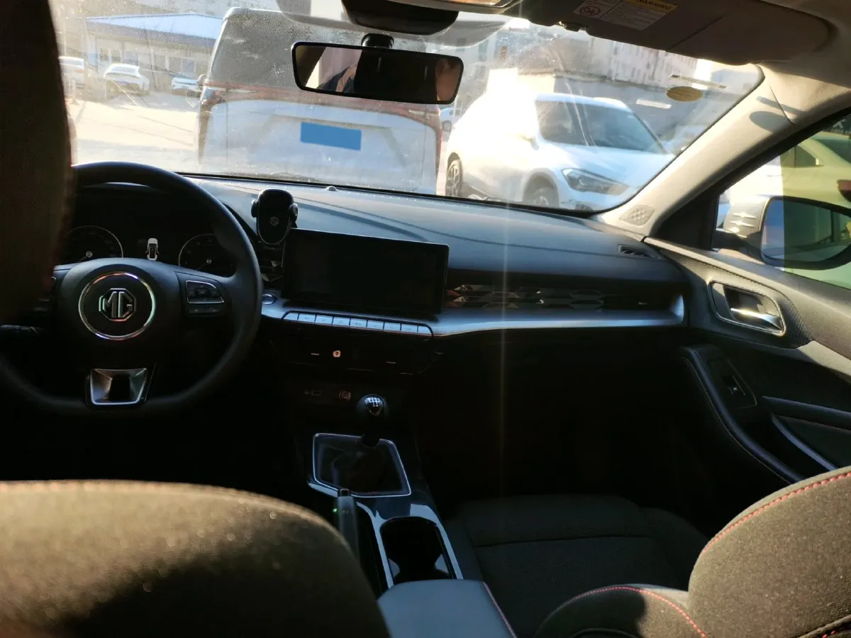 2023 MG 5 1.5L 129HP L4 5MT,autocango,china used car exporter,china ev exporter,chinese used car exporter,chinese used ev exporter