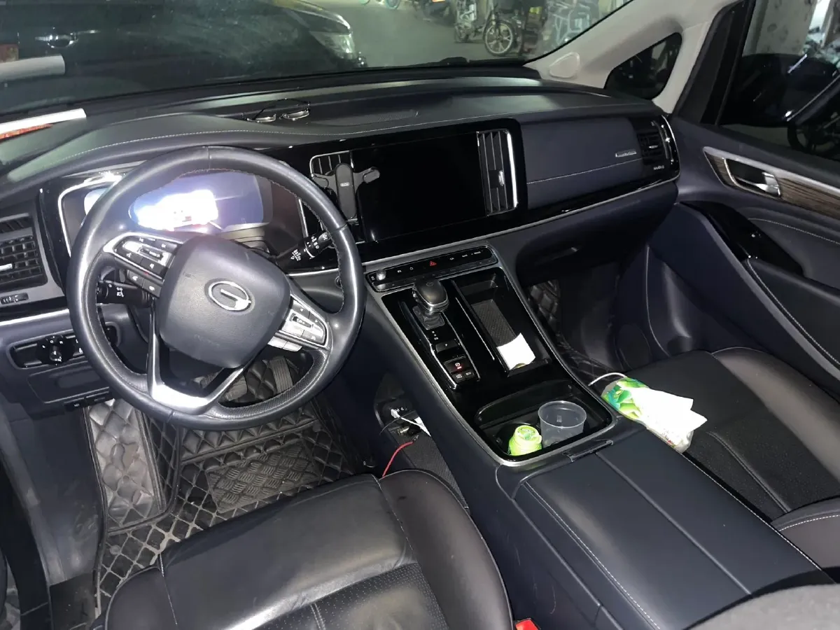 2021 GAC Trumpchi M8 2.0T 252HP L4 8AT,autocango,china used car exporter,china ev exporter,chinese used car exporter,chinese used ev exporter