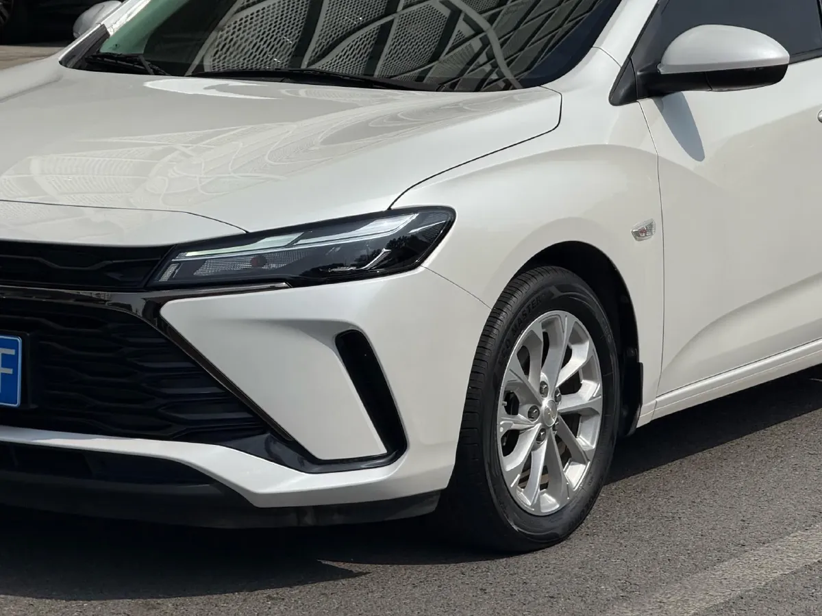 2024 Chevrolet Monza 1.5L 113HP L4 6DCT,autocango,china used car exporter,china ev exporter,chinese used car exporter,chinese used ev exporter