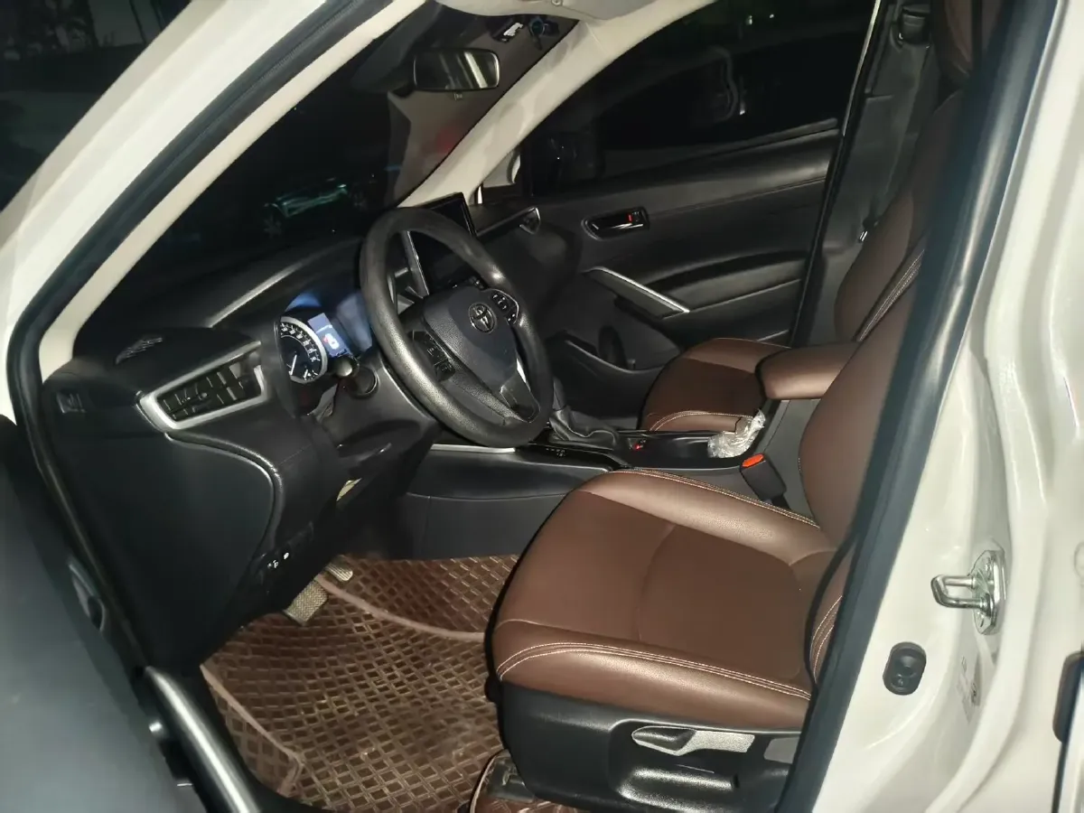 2023 Toyota Corolla Cross 2.0L 171HP L4 CVT,autocango,china used car exporter,china ev exporter,chinese used car exporter,chinese used ev exporter