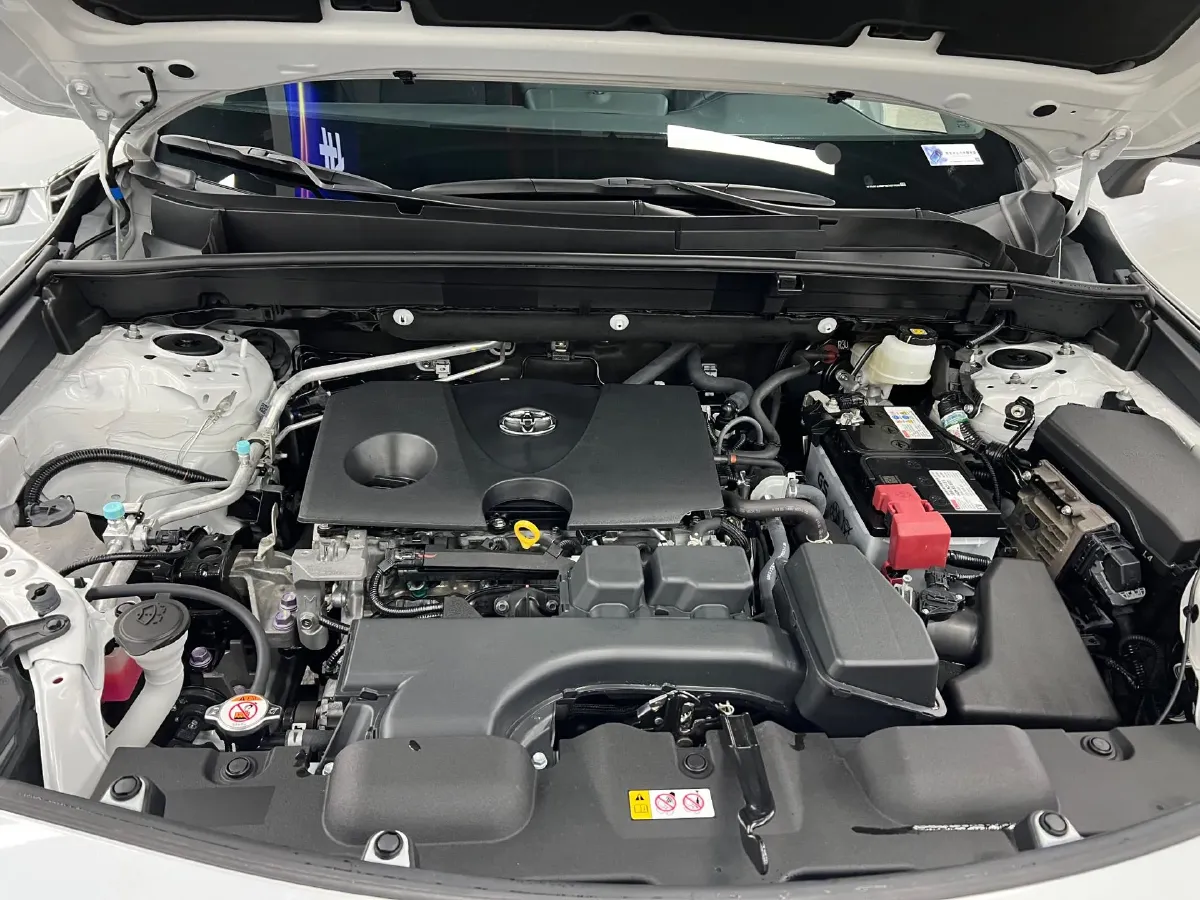 2022 Toyota Harrier 2.0L 171HP L4 CVT,autocango,china used car exporter,china ev exporter,chinese used car exporter,chinese used ev exporter