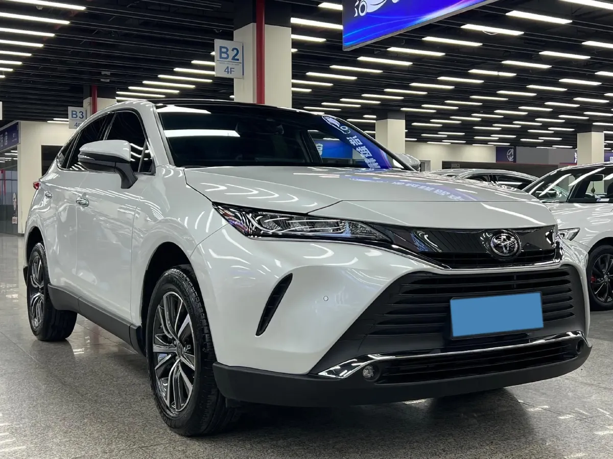 2022 Toyota Harrier 2.0L 171HP L4 CVT,autocango,china used car exporter,china ev exporter,chinese used car exporter,chinese used ev exporter