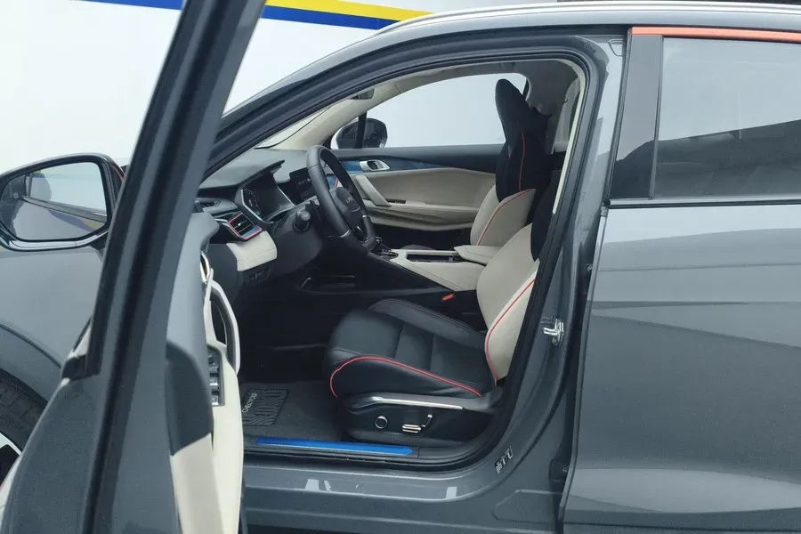 2020 LYNK&CO 06 1.5T 177HP L3 7DCT,autocango,china used car exporter,china ev exporter,chinese used car exporter,chinese used ev exporter