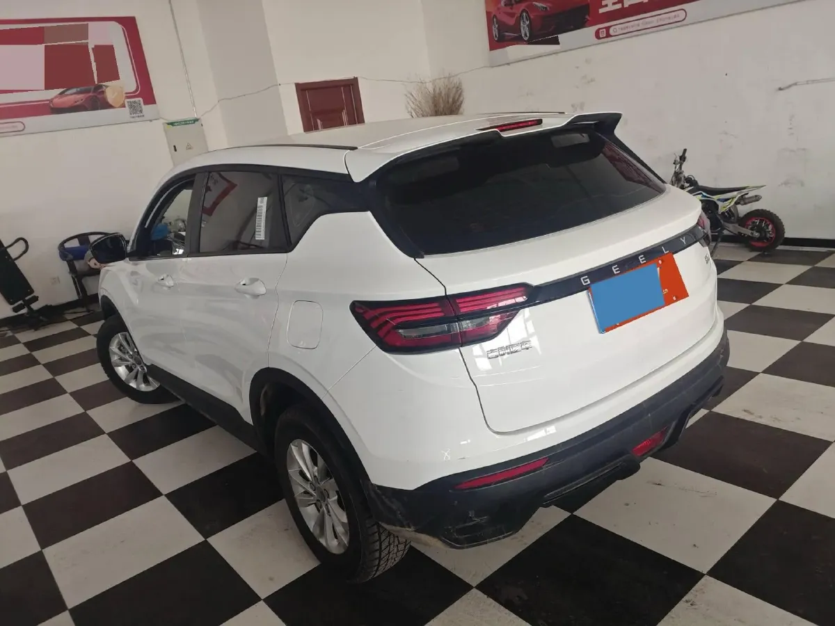 2025 Geely Coolray 1.5L 126HP L4 5MT,autocango,china used car exporter,china ev exporter,chinese used car exporter,chinese used ev exporter