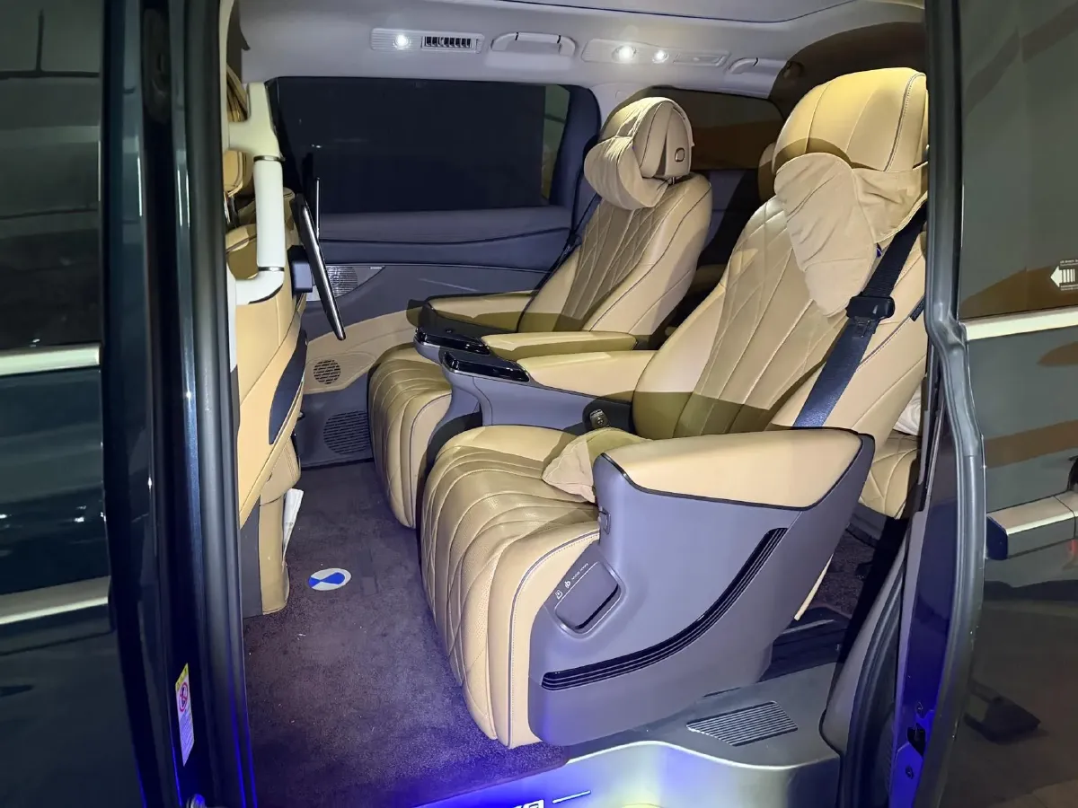 2022 Mercedes-Benz GLC Class 2.0T 197HP L4 9AT,autocango,china used car exporter,china ev exporter,chinese used car exporter,chinese used ev exporter