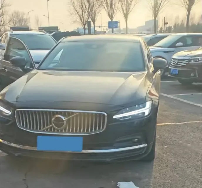 2021 Volvo S90 2.0T 250HP L4 8AT,autocango,china used car exporter,china ev exporter,chinese used car exporter,chinese used ev exporter