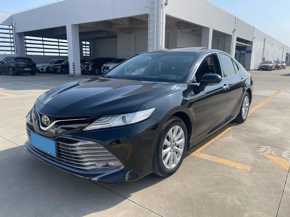 2019 Toyota Camry 2.0L 178HP L4 CVT,autocango,china used car exporter,china ev exporter,chinese used car exporter,chinese used ev exporter