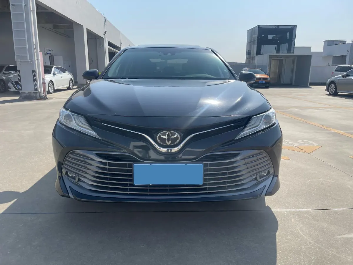 2019 Toyota Camry 2.0L 178HP L4 CVT,autocango,china used car exporter,china ev exporter,chinese used car exporter,chinese used ev exporter