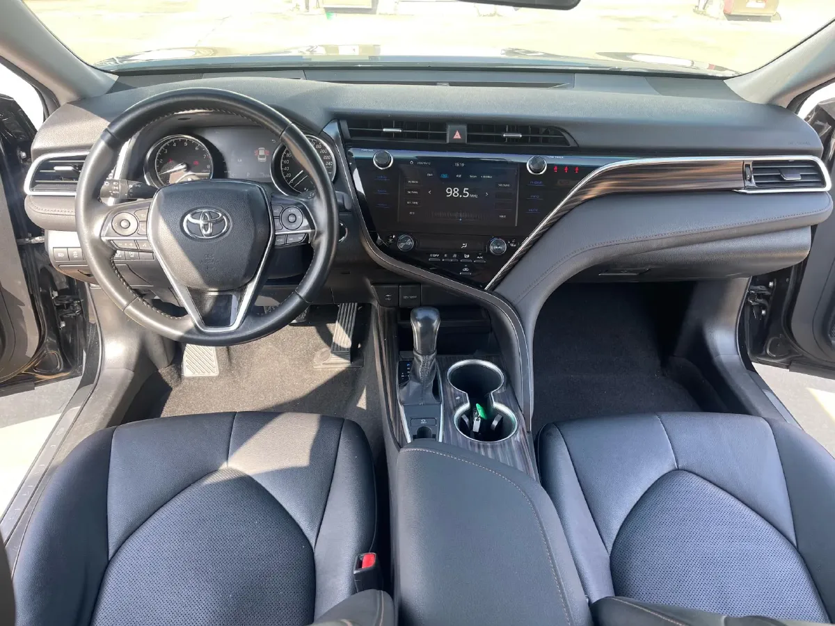 2019 Toyota Camry 2.0L 178HP L4 CVT,autocango,china used car exporter,china ev exporter,chinese used car exporter,chinese used ev exporter