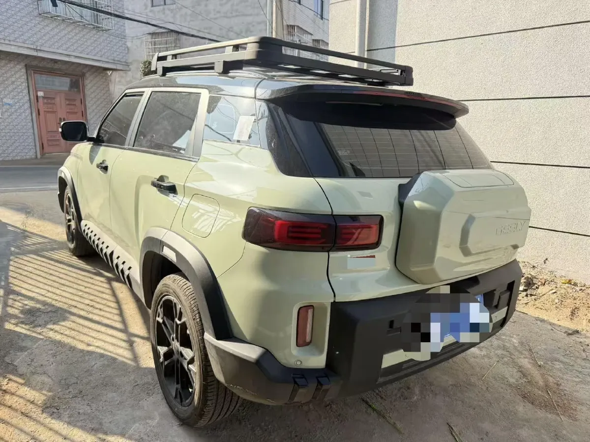 2025 Geely Cowboy 1.5T 181HP L4 7DCT,autocango,china used car exporter,china ev exporter,chinese used car exporter,chinese used ev exporter