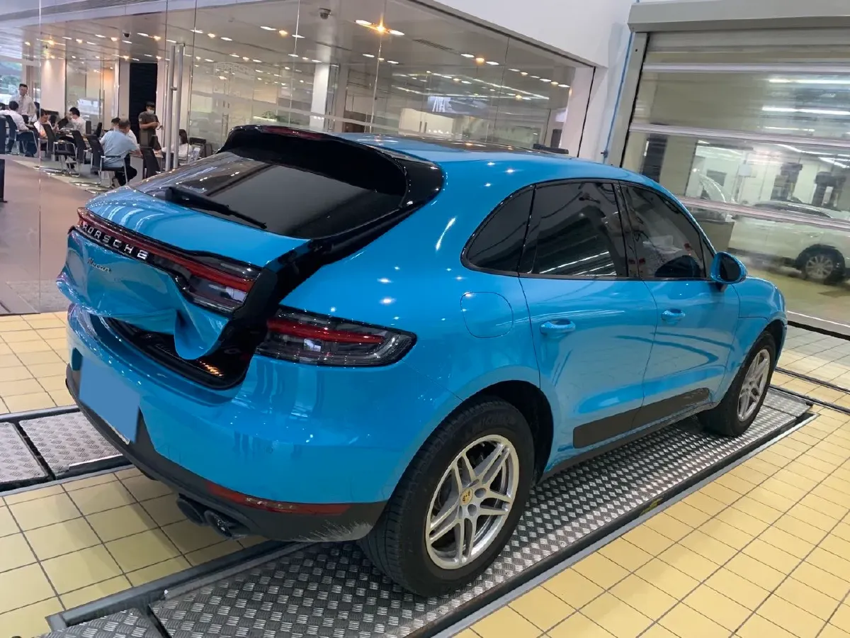 2020 Porsche Macan 2.0T 252HP L4 7DCT,autocango,china used car exporter,china ev exporter,chinese used car exporter,chinese used ev exporter