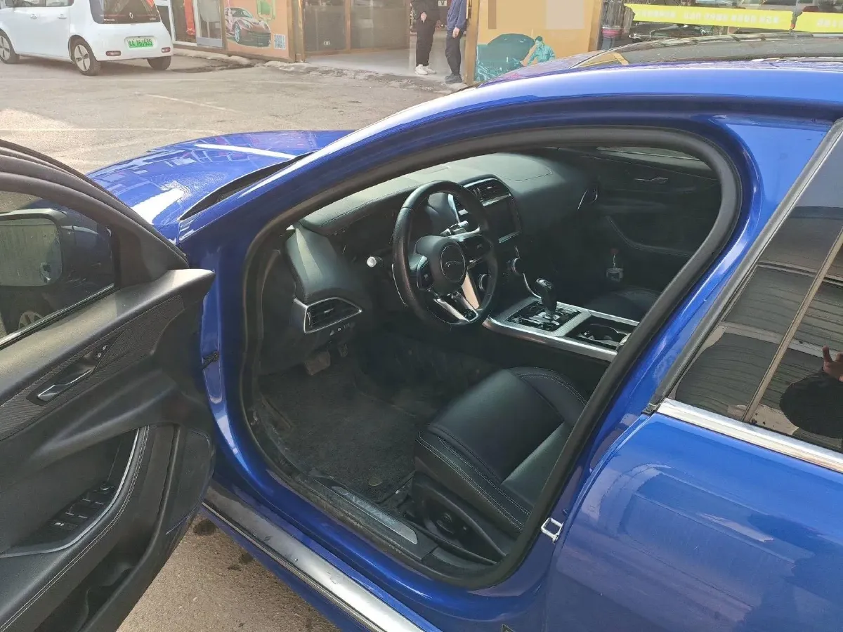 2020 Jaguar XEL 2.0T 200HP L4 8AT,autocango,china used car exporter,china ev exporter,chinese used car exporter,chinese used ev exporter