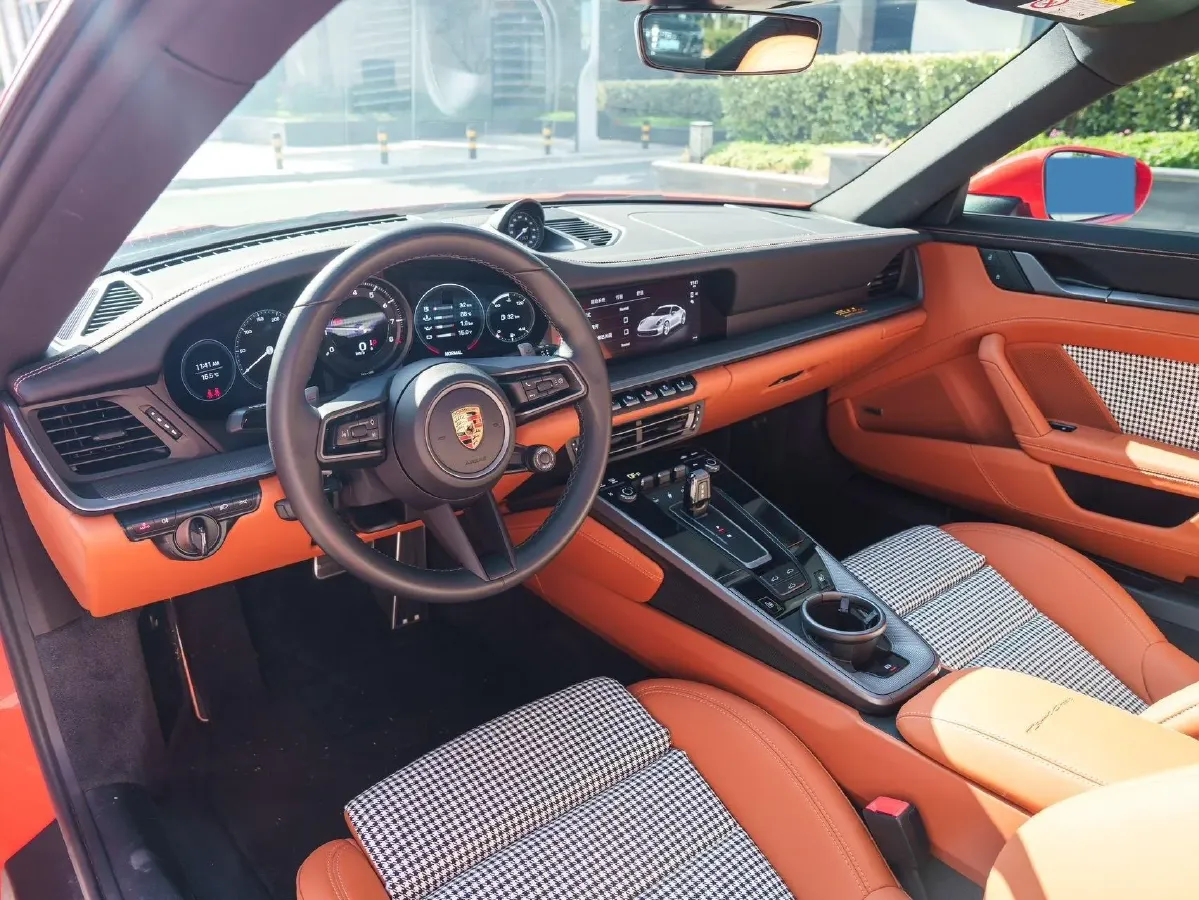 2022 Porsche 911 3.0T 385HP H6 8DCT,autocango,china used car exporter,china ev exporter,chinese used car exporter,chinese used ev exporter