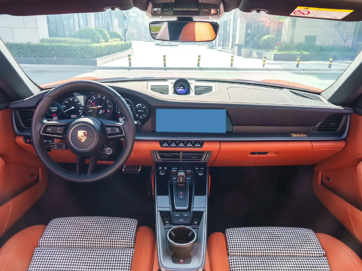 2022 Porsche 911 3.0T 385HP H6 8DCT,autocango,china used car exporter,china ev exporter,chinese used car exporter,chinese used ev exporter