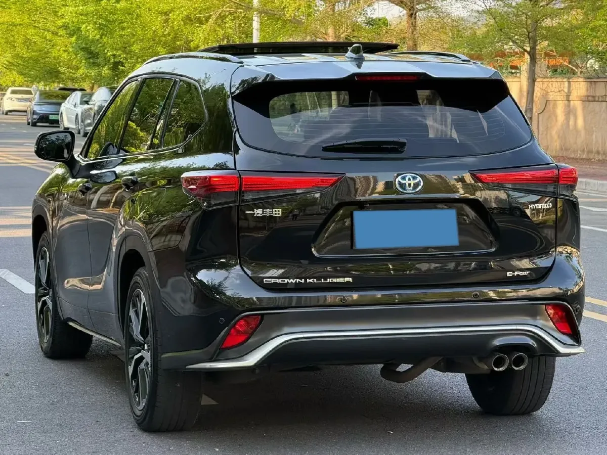 2022 Toyota Crown Kluger 2.5L 192HP L4 E-CVT Hybrid,autocango,china used car exporter,china ev exporter,chinese used car exporter,chinese used ev exporter