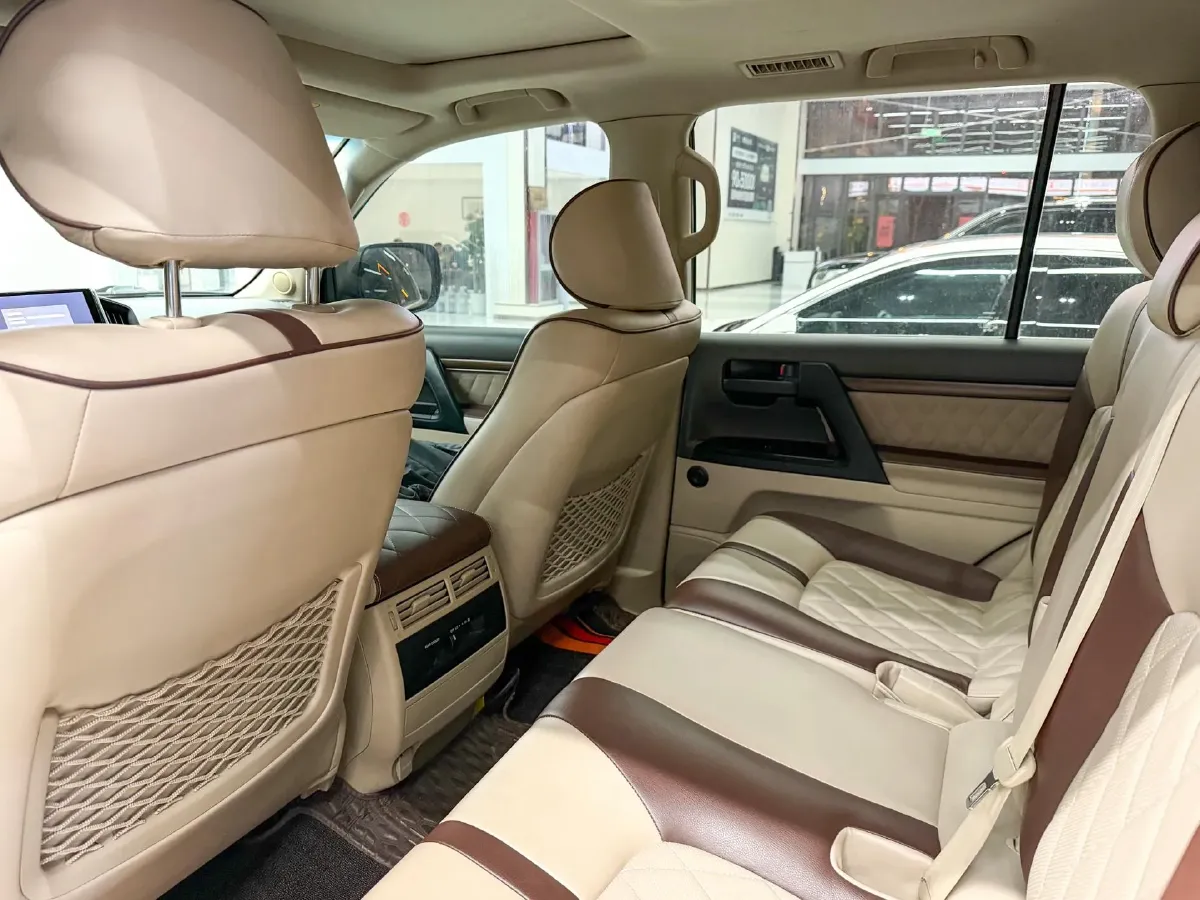 2019 Chevrolet Trax 1.0T 125HP L3 6AT,autocango,china used car exporter,china ev exporter,chinese used car exporter,chinese used ev exporter